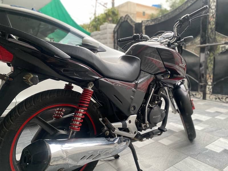 HONDA 150 CBF/Exchange possible with car 5