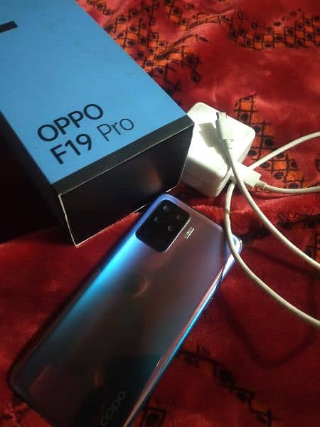 oppo F19pro 8/128 With box charger condition 10/9 original condition 1