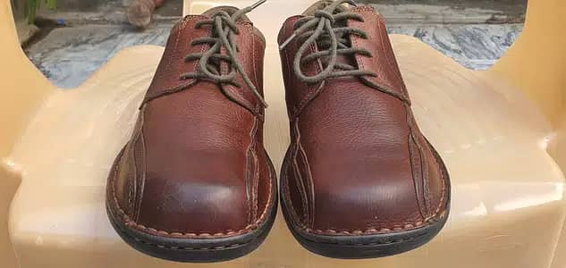 Clarks leather shoes UK 9 3