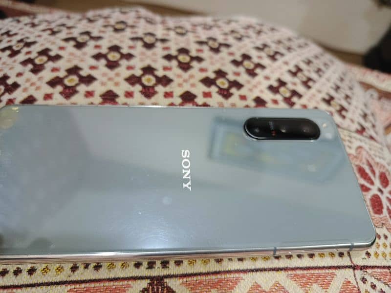 Sony Xperia 5 Mark 2 (ii) 2