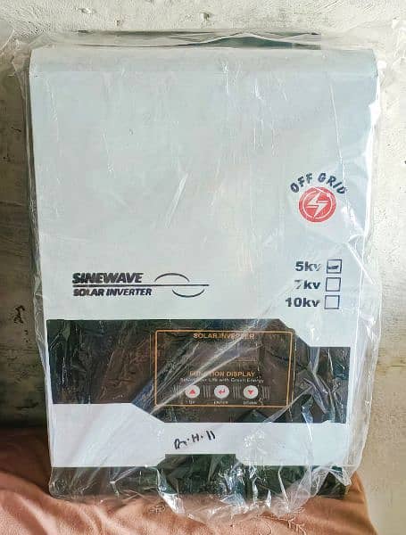 Jinko 585watt solar panel new 3