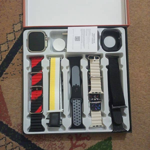 Smart Watch Ultra 10 with *10 straps* 1