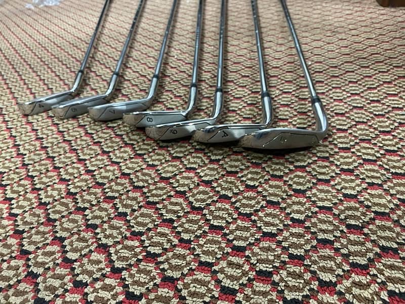 Golf Irons Taylormade R11 8