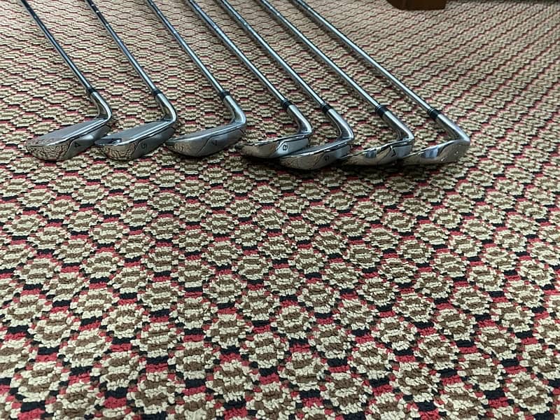 Golf Irons Taylormade R11 9