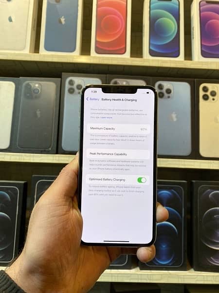 iPhone 11 Pro Max 64GB 256GB PTA APPROVED 4