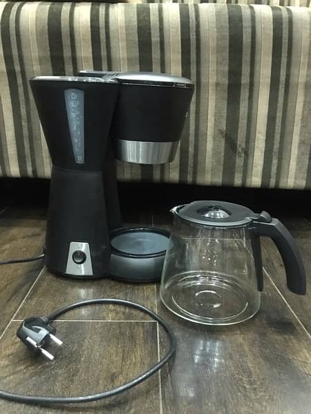 COFFEE MACHINE BRAND NEW 12-15cups 5