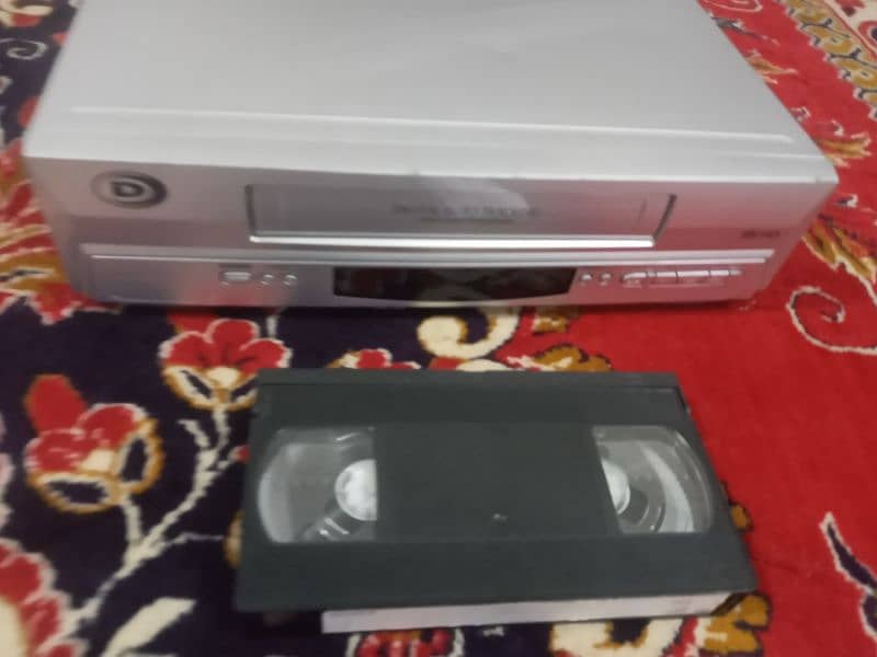 LG panasonic sony vcr ok and good condition full working 0