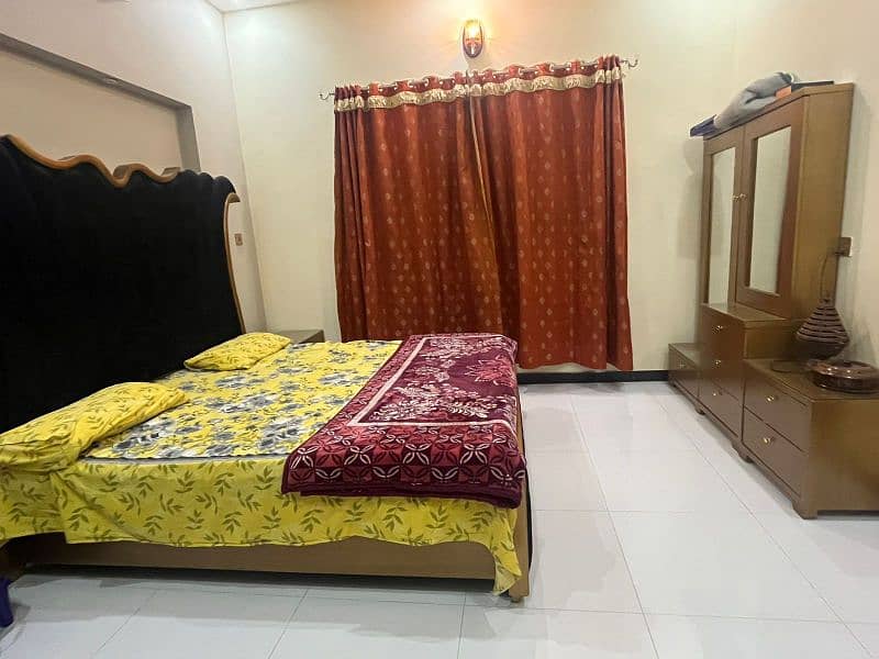 new bed set with dressing table 1 month use only 2