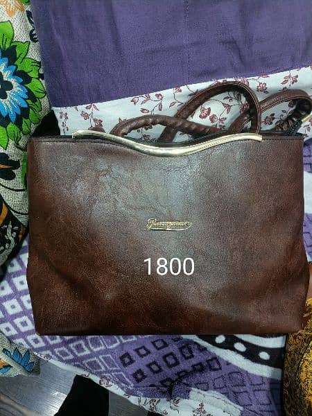 Any Bag Price mentioned on pictures 9