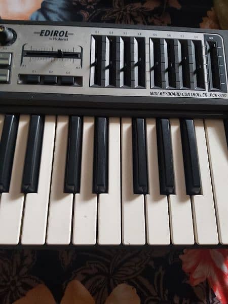 Midi key board EDIROL by ROLAND 3