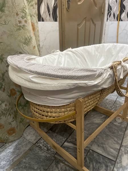 baby cot ,basket , crib 2