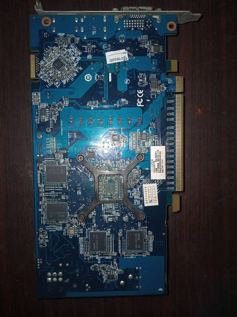 AMD HD 5770 (HIS) / 1GB / DDR5/ 128Bit 2
