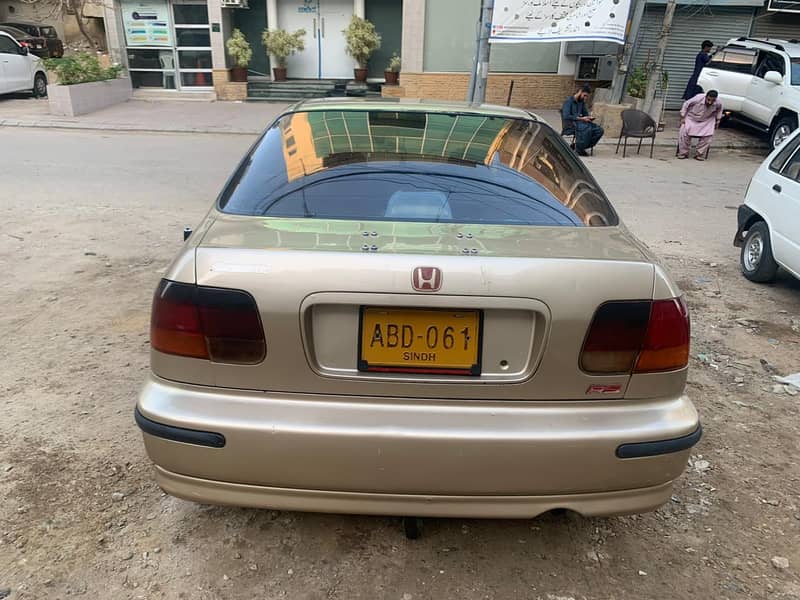 Honda Civic vti automatic 1997 Chilled AC, Petrol Only,expensive Alloy 1