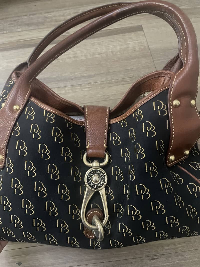 Excellent condition imported branded handbags available for sale (Used 1