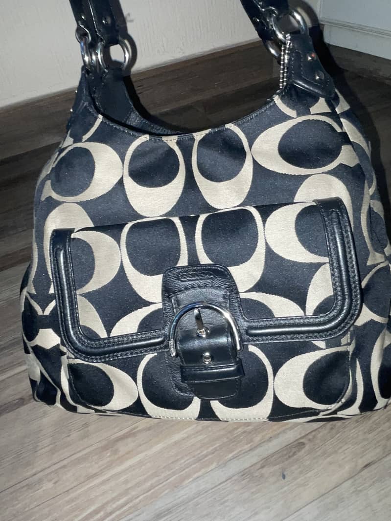 Excellent condition imported branded handbags available for sale (Used 5