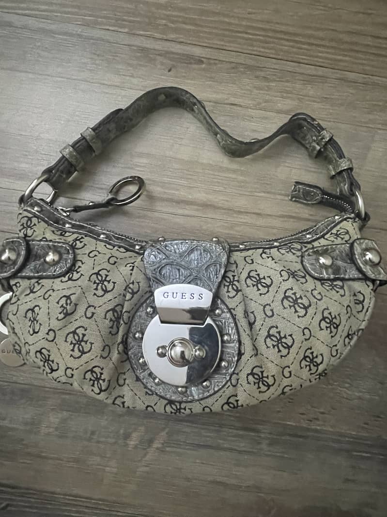 Excellent condition imported branded handbags available for sale (Used 15