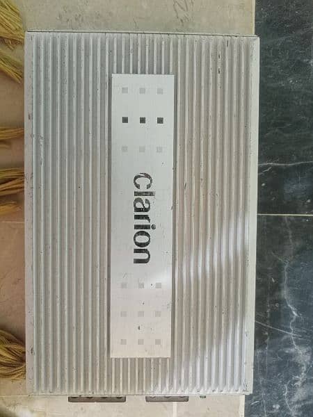 Clarion APA-2180 Amplifier 0