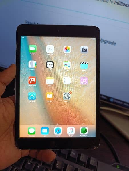 Apple iPad Mini 16gb 8