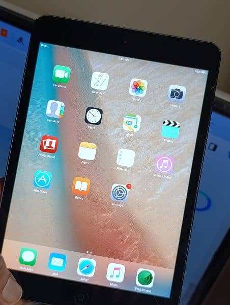 Apple iPad Mini 16gb 10