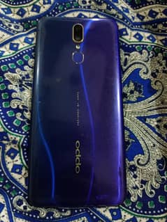 Oppo F11, 4gb 64gb for sale