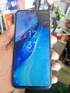 Full new condition 6/128 AMOLED 6.7 FHD+TRUE COLOUR DISPLAY