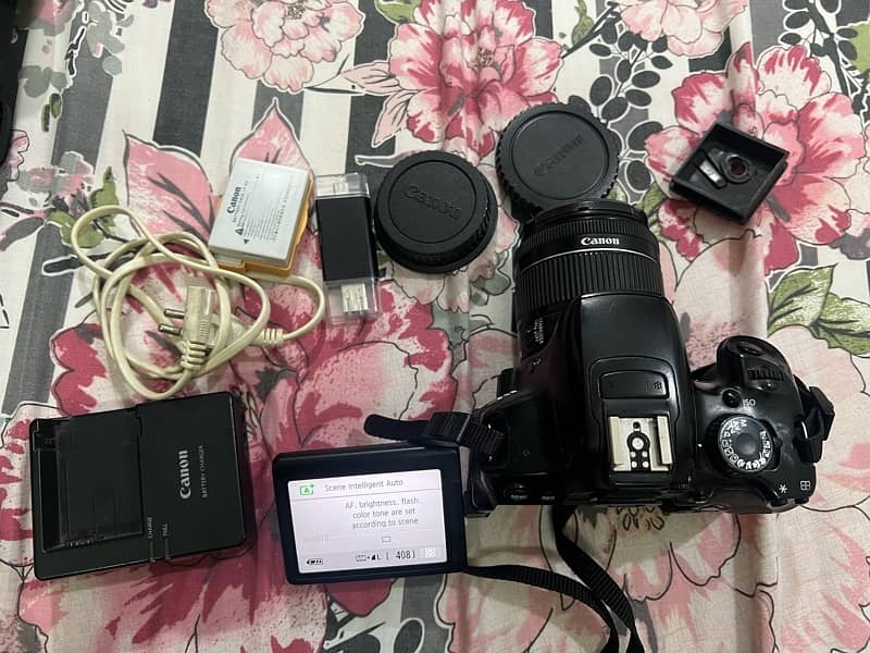 Canon 650D DSLR camera with kit lens 5