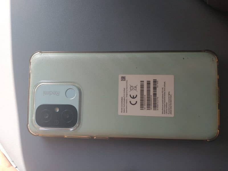Redmi 12c 4/128 in excellent condition with warranty 5