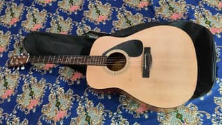 Yamaha F310 Acoustic Guitar 0