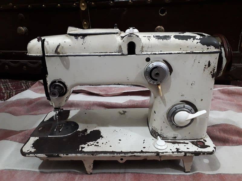 Pfaff sewing Machine only head For sale Pure German 0