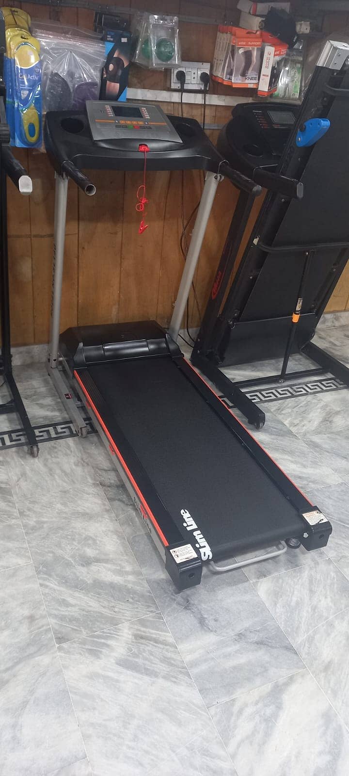 Used Running treadmill Machine Exellent Condition (ASIA FITNESS) 1