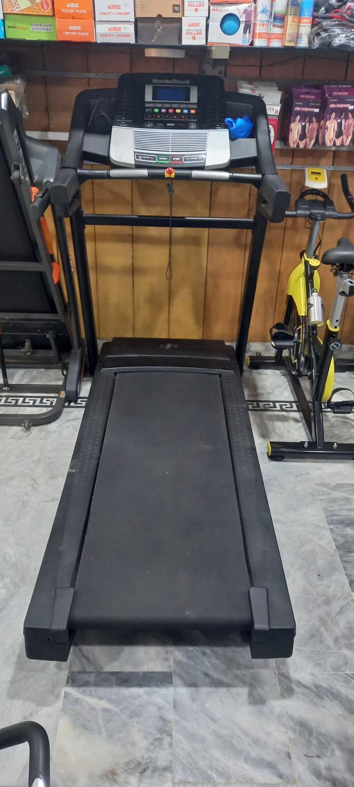 Used Running treadmill Machine Exellent Condition (ASIA FITNESS) 4