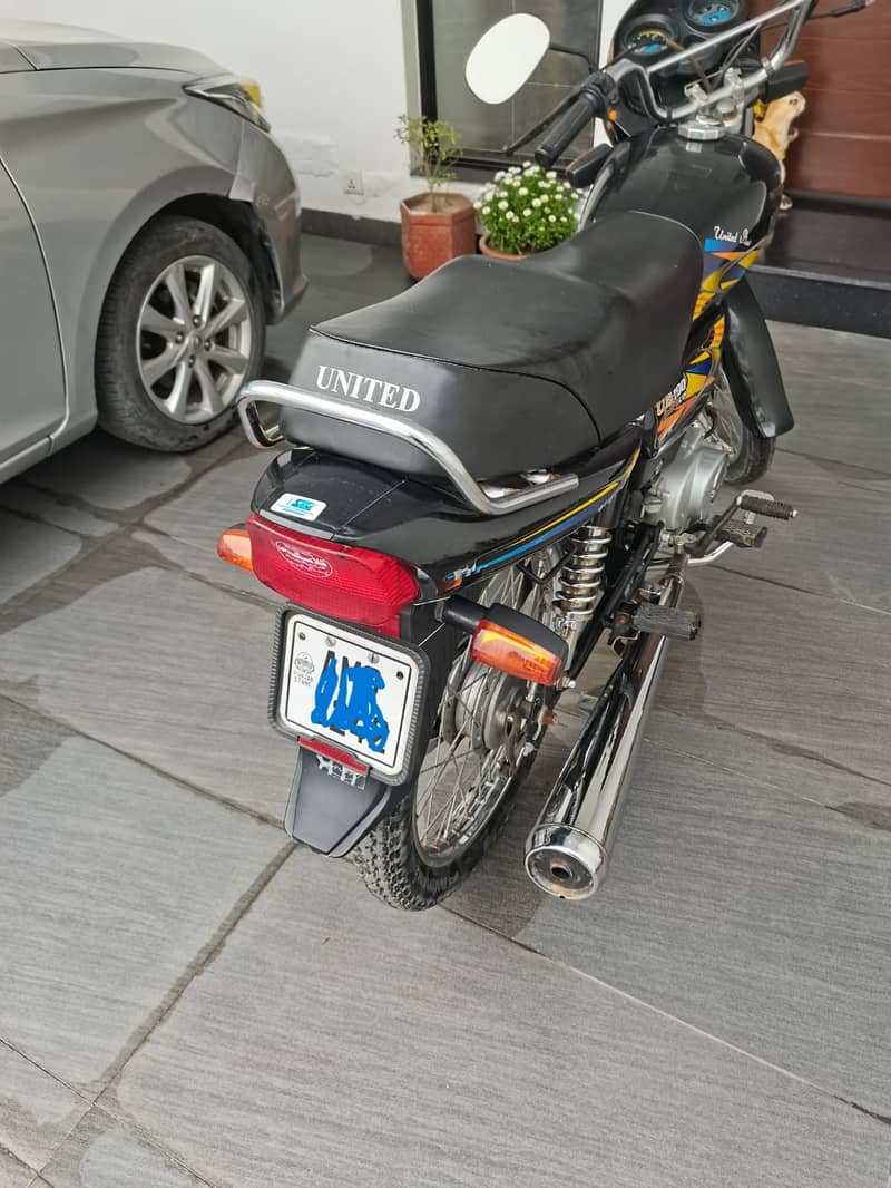 Single user motor bike and in very good condition 5