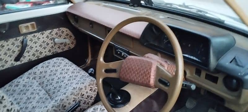 Toyota Starlet (Vintage Car) in original genuine condition 5