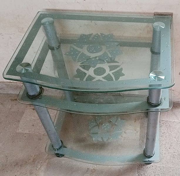Glass Table, Transparent in Good Condition 0