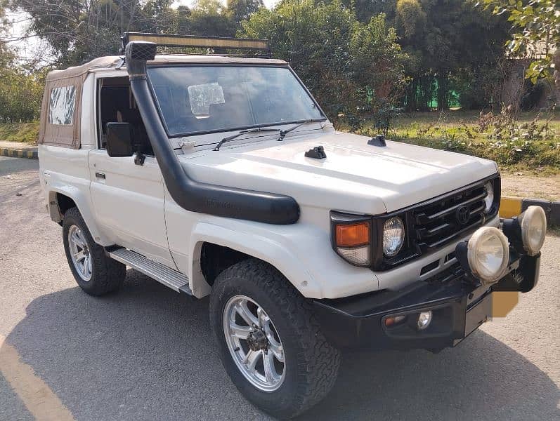Toyota RKR 1991 Automatic 2