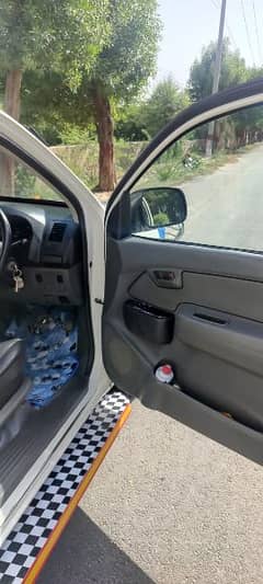 Toyota hilux single cabin 2016 0