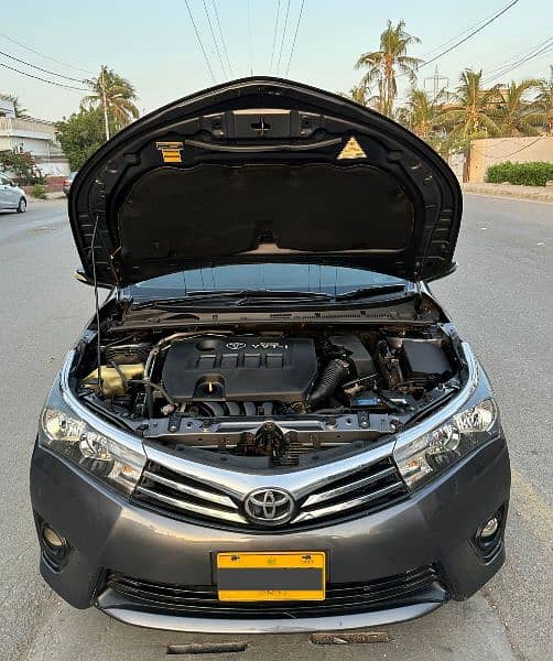 Toyota Corolla Altis 1.8 10