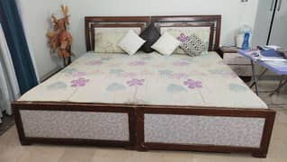 2 single bed without metres