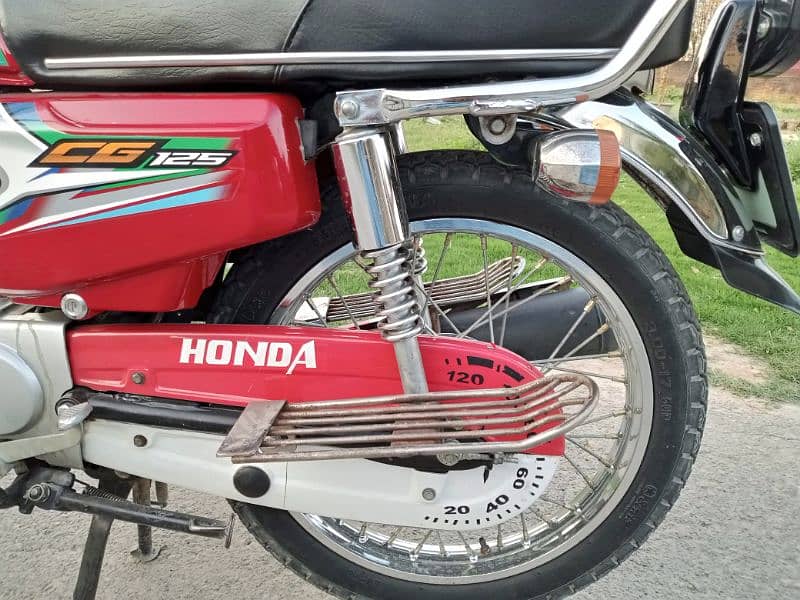 Honda 125 2023 model 3