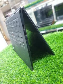 Lenovo X1 YOGA i5-8th Gen,  16/256, 14" FHD Touch 360° Rotatable 10/10