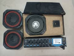Speakers with Amplifier 0