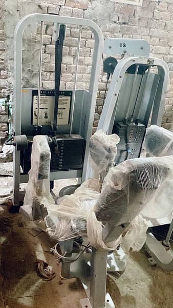 imported commercial gym machines 2