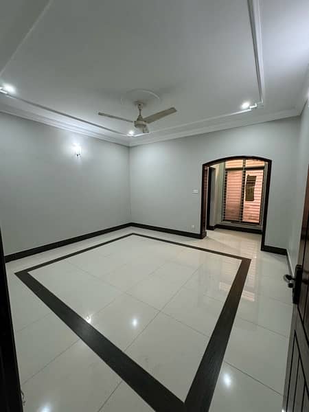 5 Room House for rent 2