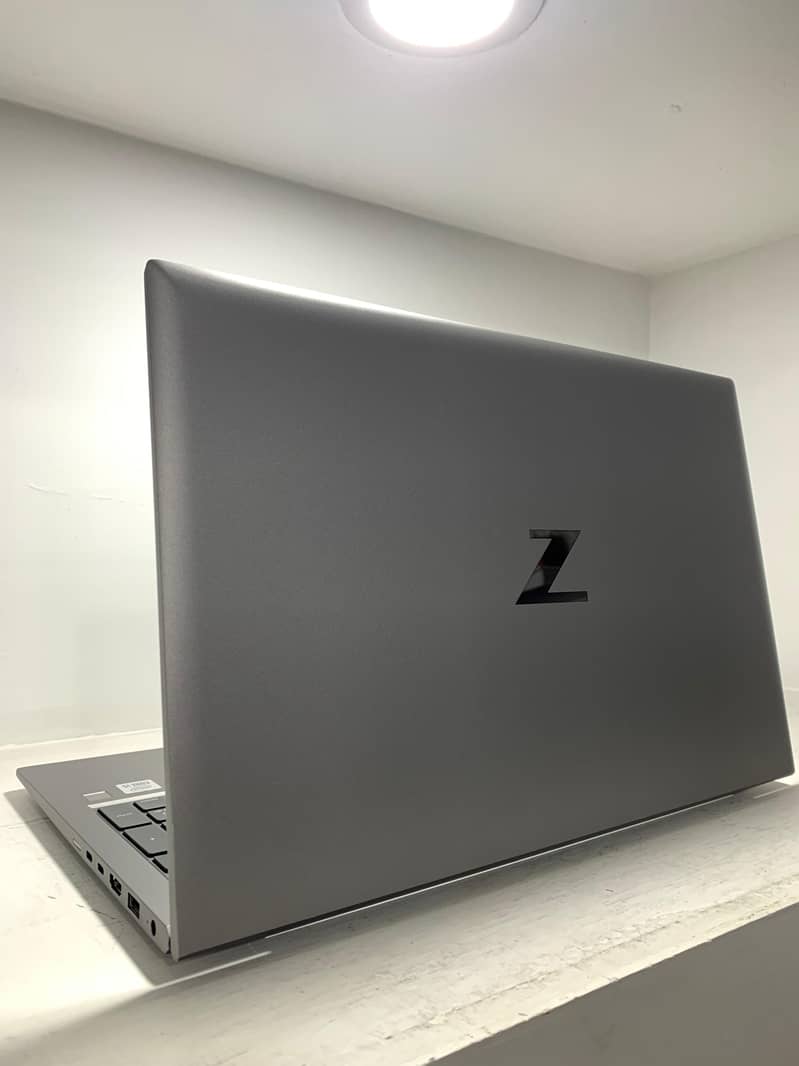 HP ZBook Firefly 15 G7 || 04 GB Nvidia 7