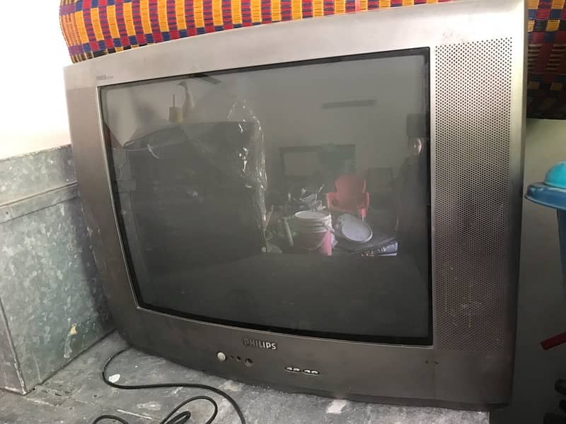tv for sale in good condition 2