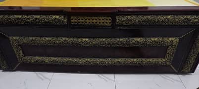 king size bed in good condition 0
