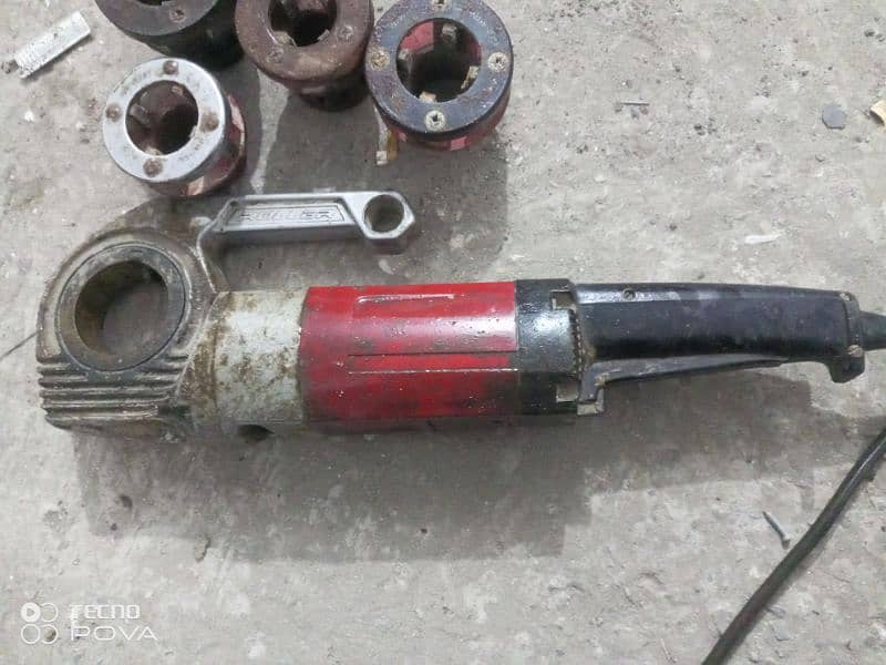 Pipe Thread Making two machine 10