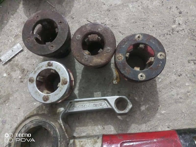 Pipe Thread Making two machine 12