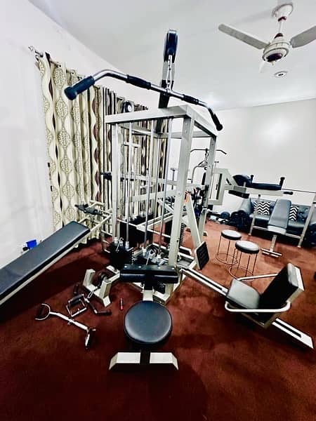 427KG solid weight stack - Multi 12 Station Commercial GYM 6