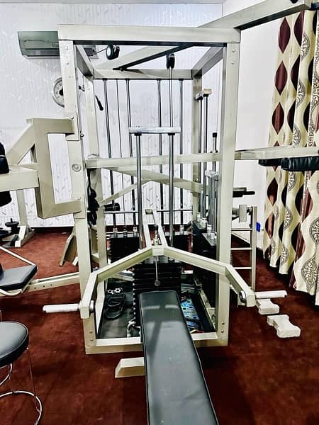 427KG solid weight stack - Multi 12 Station Commercial GYM 13